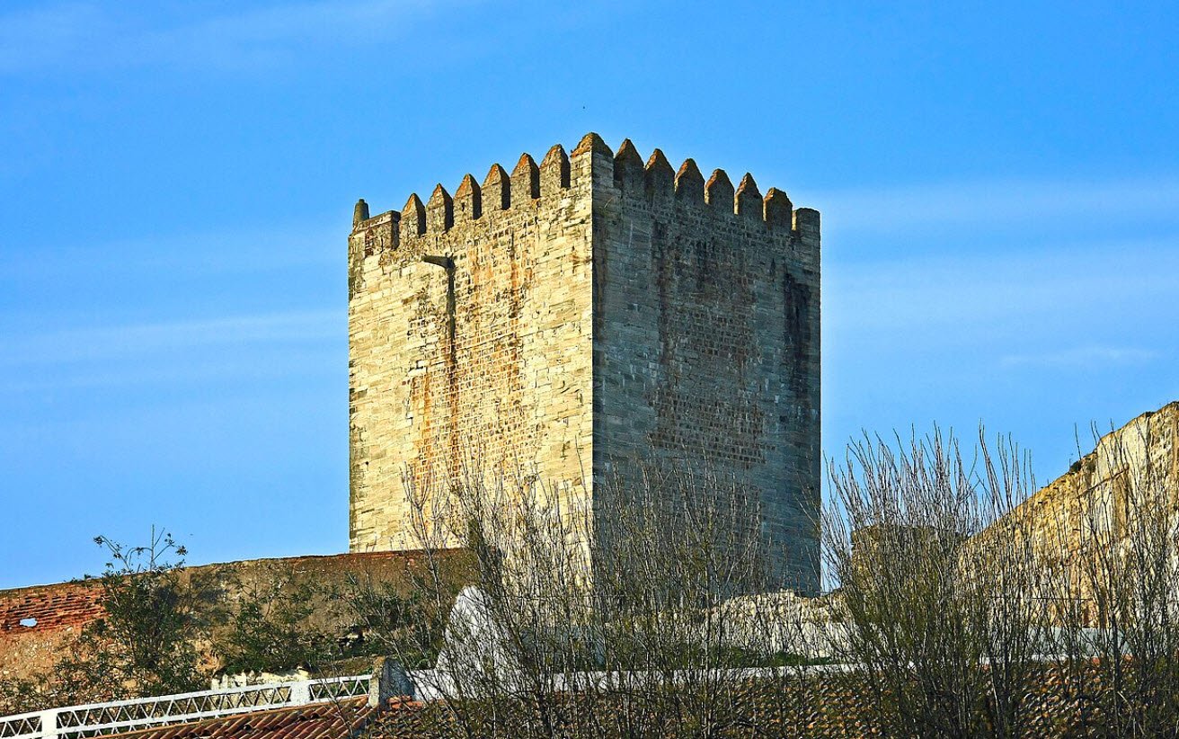 Castelo de Azinhalinho (ruínas), Portugal